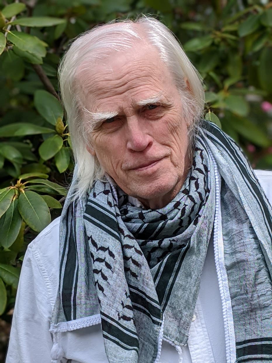 Apparel & Accessories